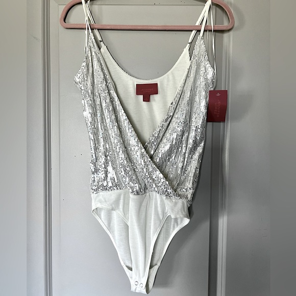 JENNIFER LOPEZ Sequin body suit. White with silver sequins. Size XS - Picture 1 of 5